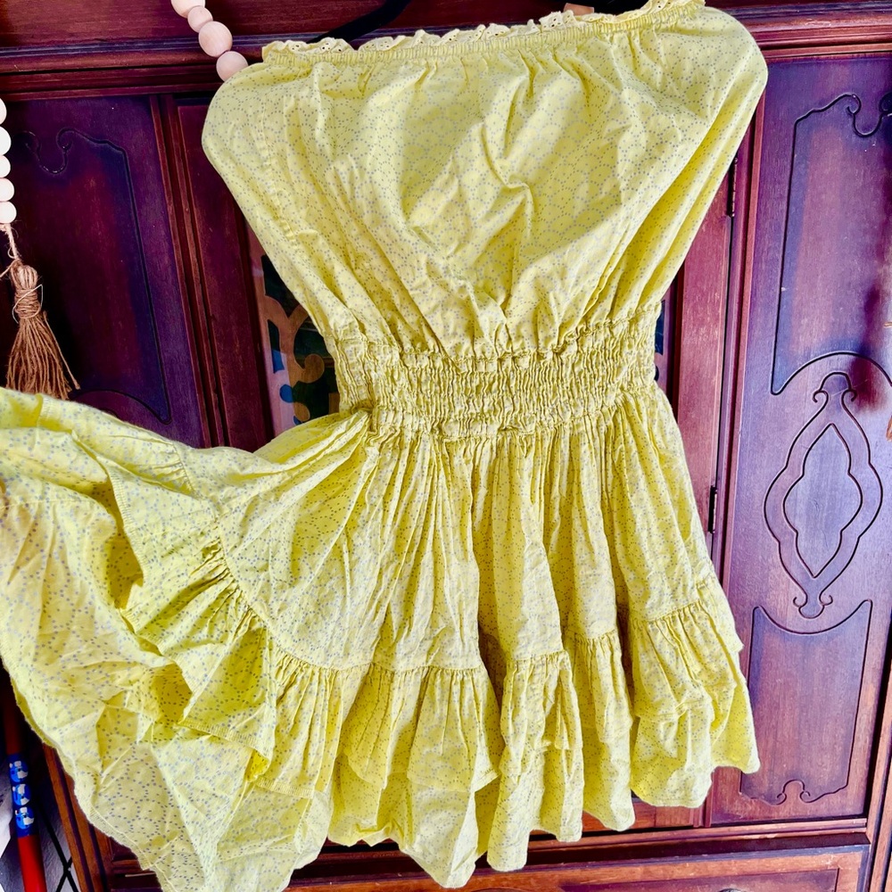 Victorias Secret Moda International Lemon Strapless Dress sz medium